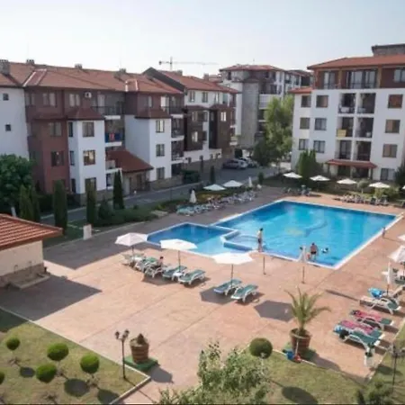 Apollo 4 The Place For Families With Children נסבר